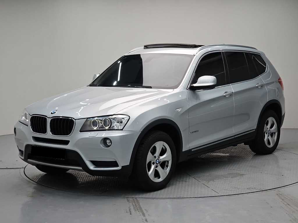 BMW X3 — photo 01