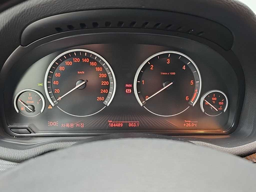 BMW X3 — photo 06