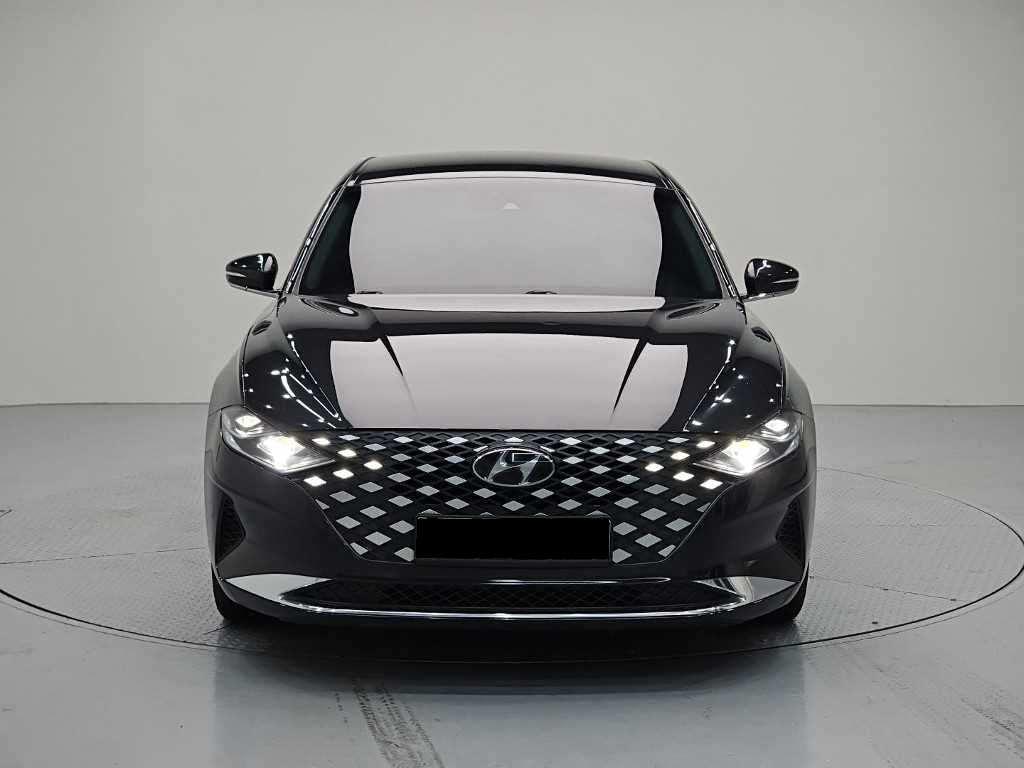 Hyundai Grandeur — photo 02
