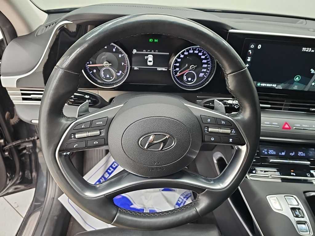 Hyundai Grandeur — photo 09
