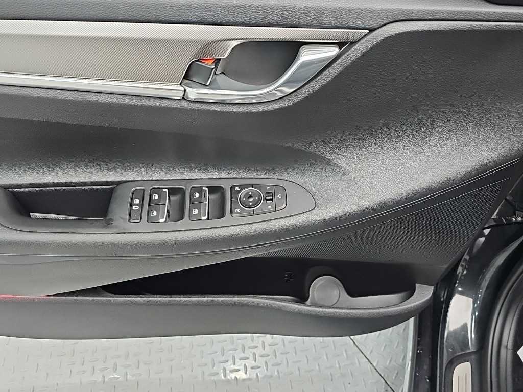 Hyundai Grandeur — photo 16