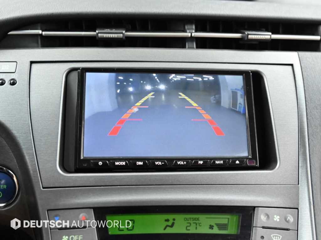 Toyota Prius — photo 15
