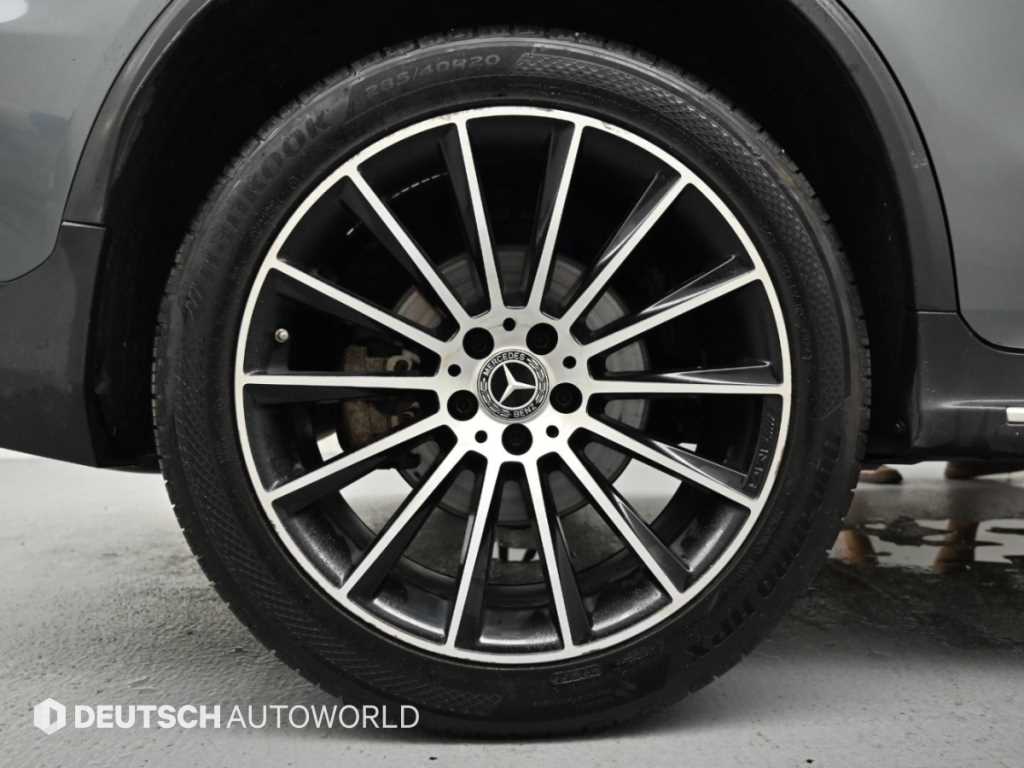 Mercedes-Benz GLC-Class — photo 05