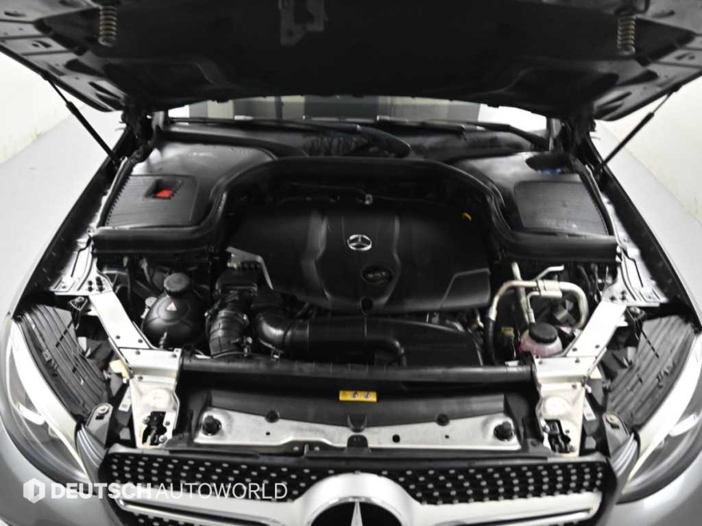 Mercedes-Benz GLC-Class — photo 06