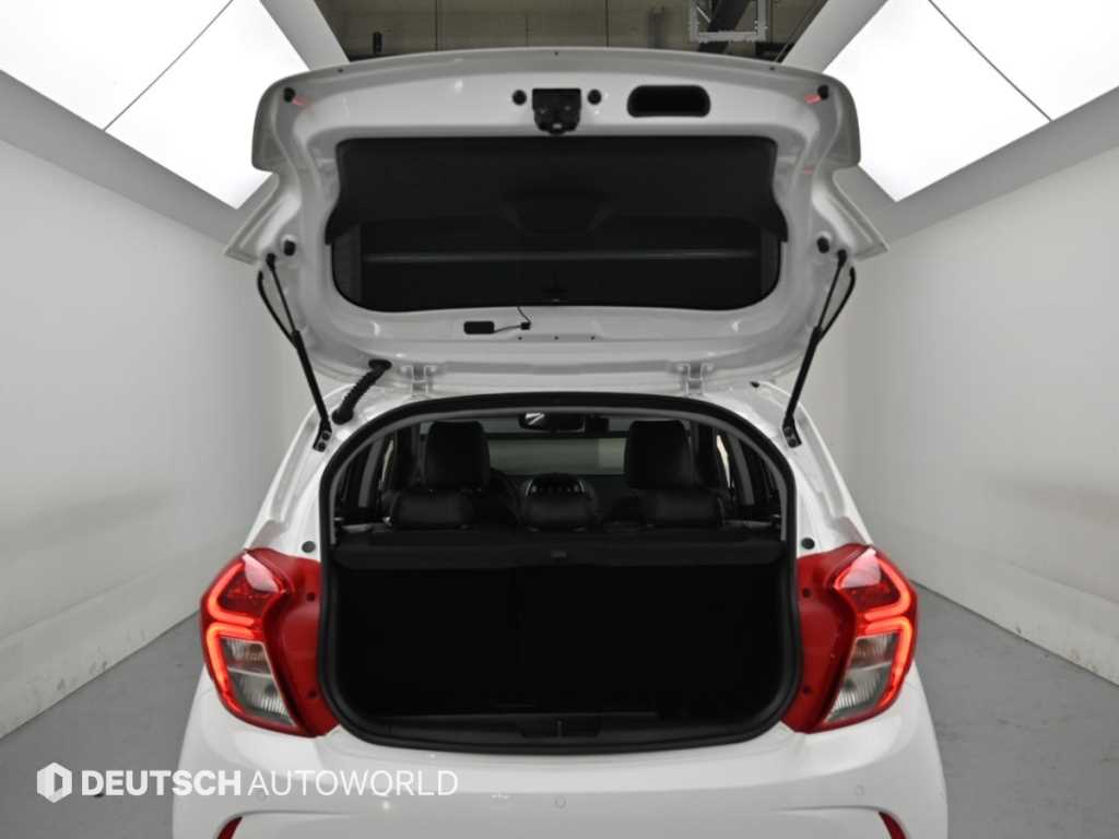 CHEVROLET Spark — photo 19