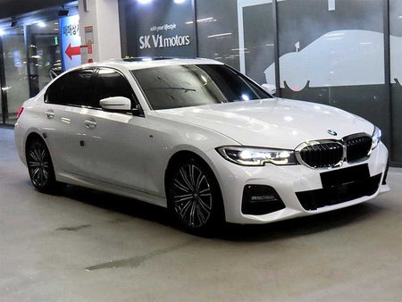 BMW 3-Series — photo 01