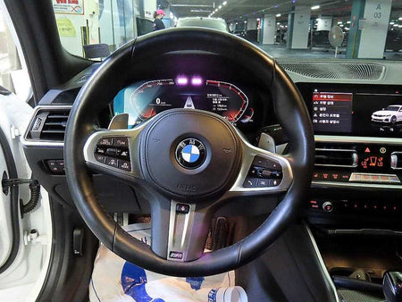 BMW 3-Series — photo 08