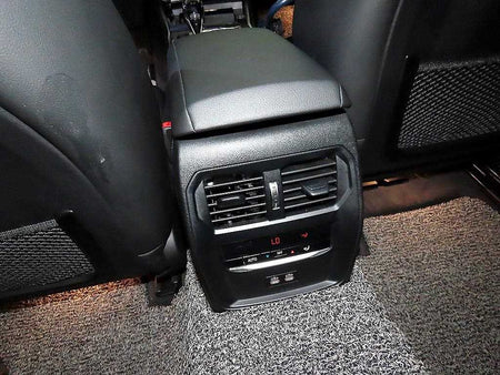 BMW 3-Series — photo 15