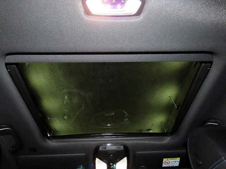 BMW 3-Series — photo 16