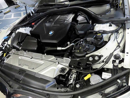 BMW 3-Series — photo 19