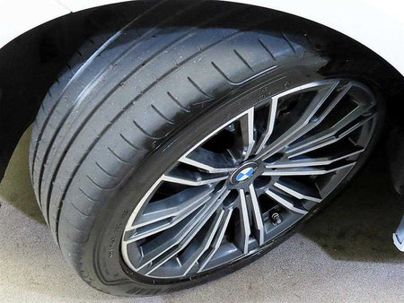 BMW 3-Series — photo 20