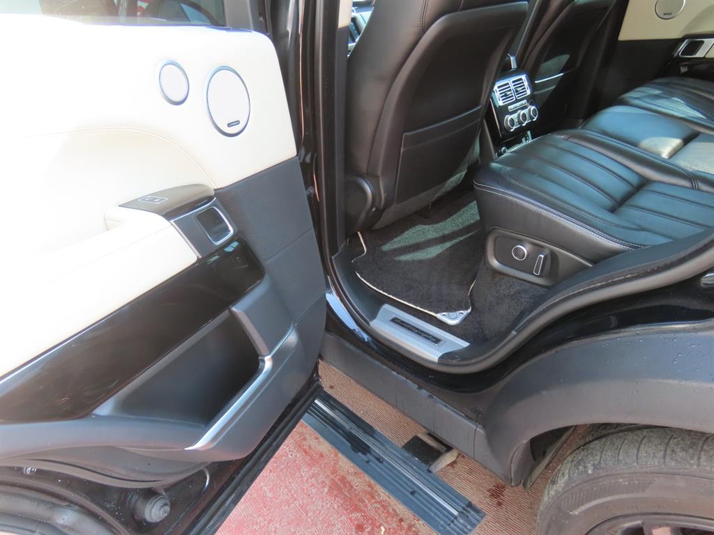 Land Rover Range Rover — photo 08