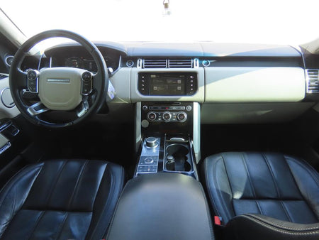 Land Rover Range Rover — photo 11