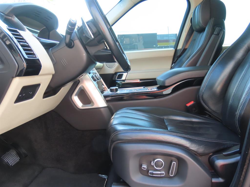 Land Rover Range Rover — photo 17