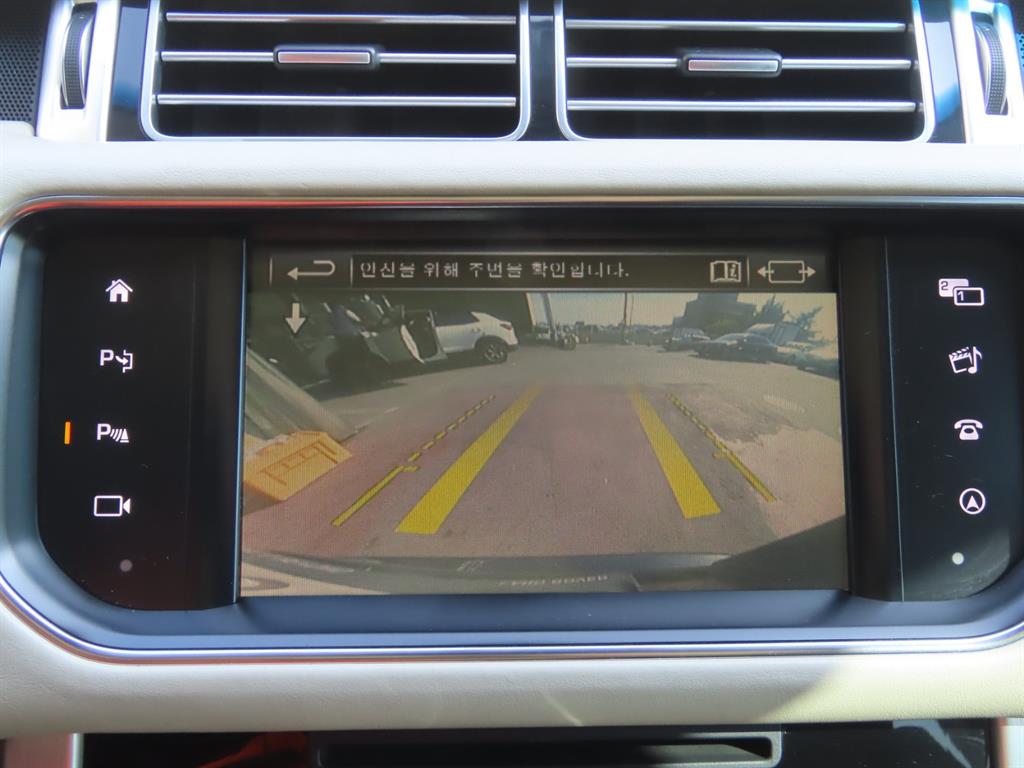 Land Rover Range Rover — photo 19