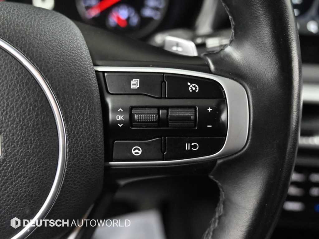 Kia K5 — photo 16