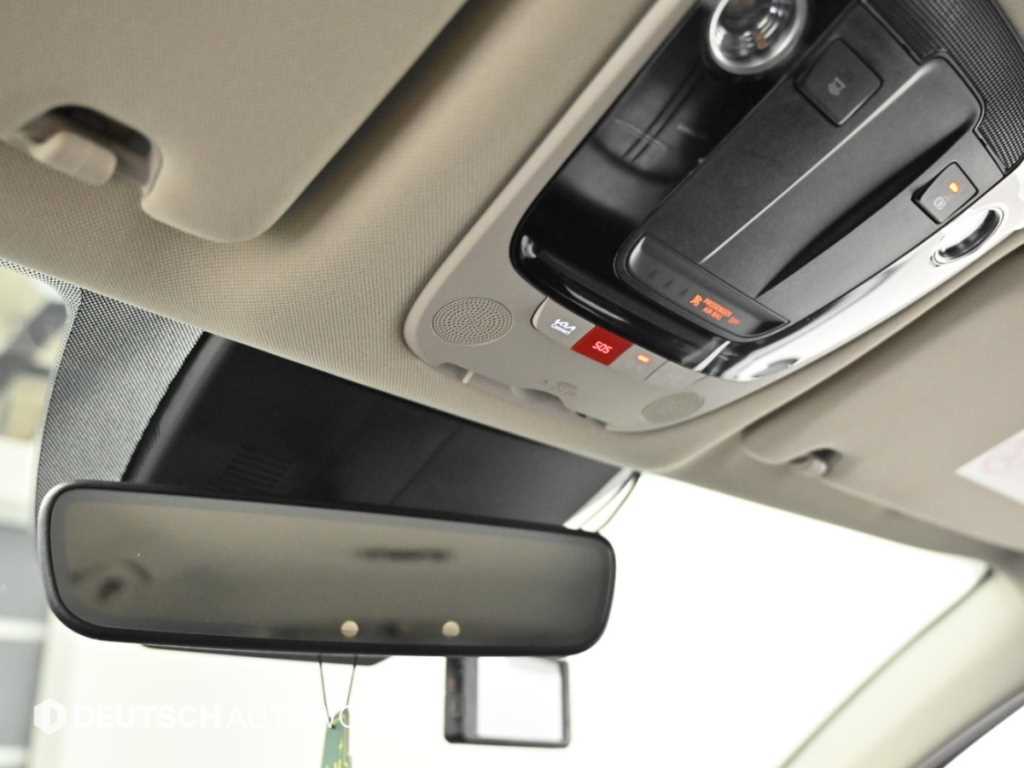 Kia K5 — photo 18