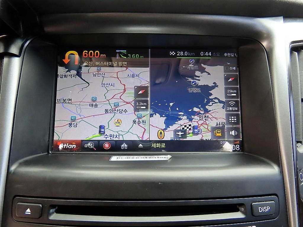 Hyundai Sonata — photo 16