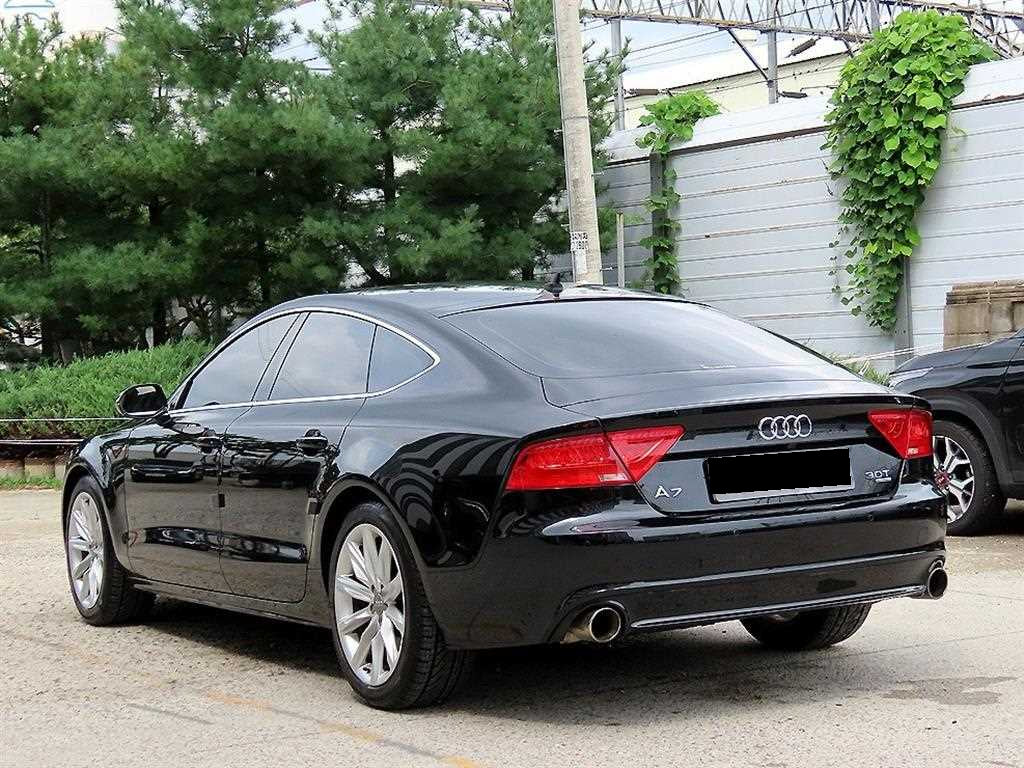 Audi A7 — photo 03