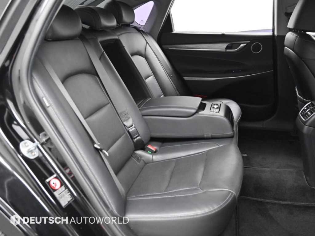 Hyundai Grandeur — photo 12