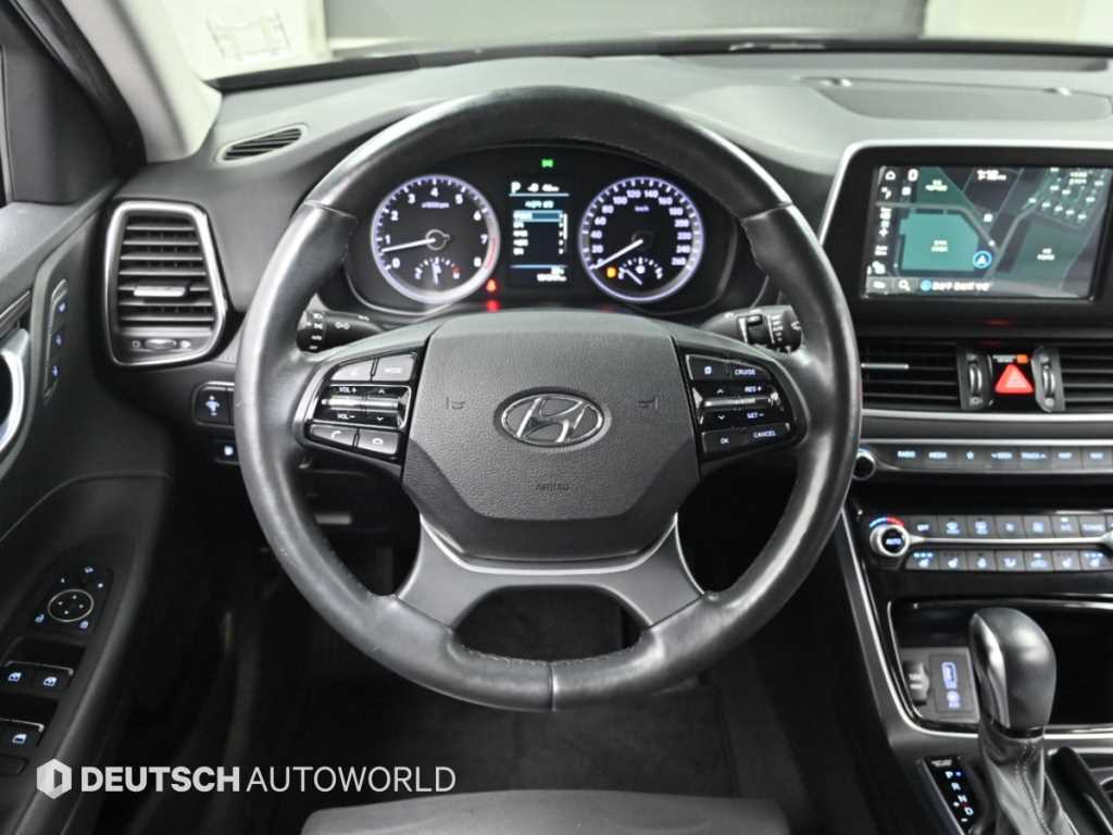 Hyundai Grandeur — photo 14