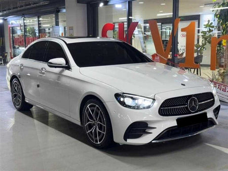 Mercedes-Benz E-Class — photo 02