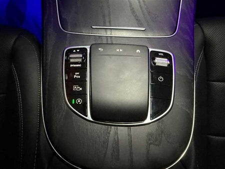 Mercedes-Benz E-Class — photo 11