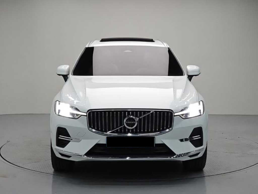 Volvo XC60 — photo 02