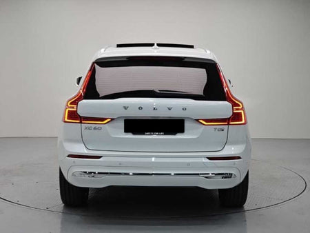Volvo XC60 — photo 03