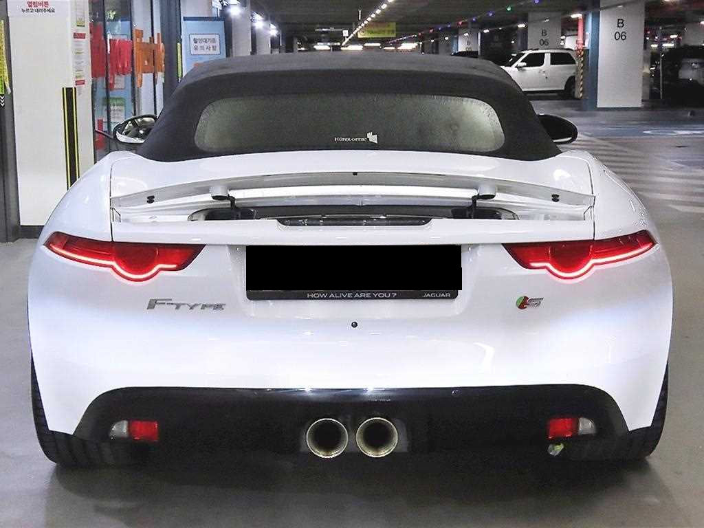 Jaguar F-TYPE — photo 05