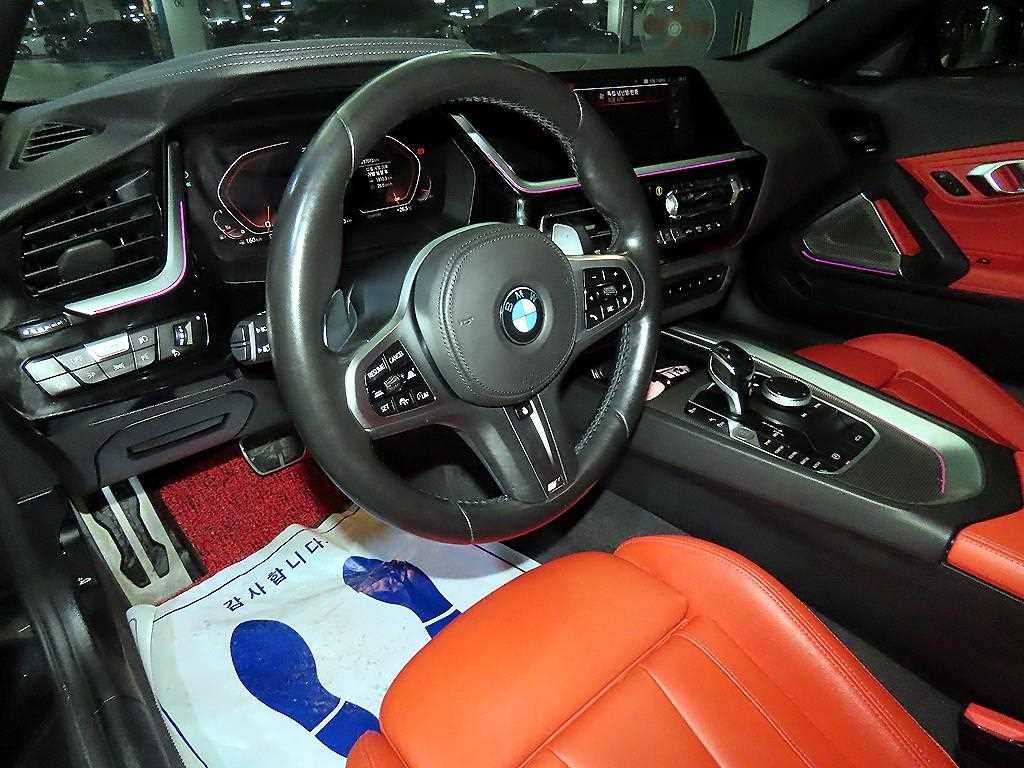 BMW Z4 — photo 12