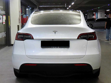Tesla Model Y — photo 05