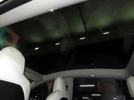 Tesla Model Y — photo 16