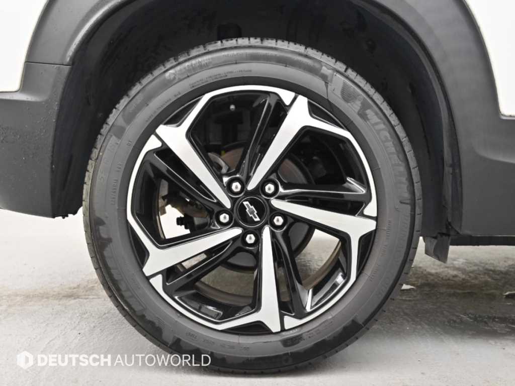 CHEVROLET Trailblazer — photo 05