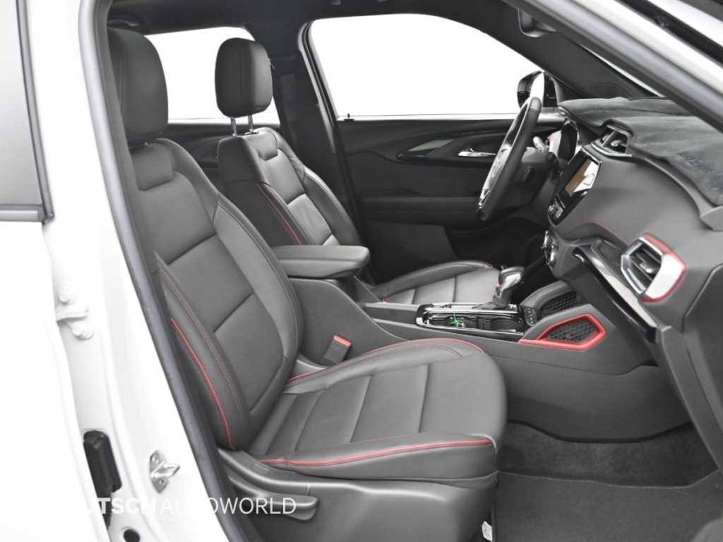 CHEVROLET Trailblazer — photo 10