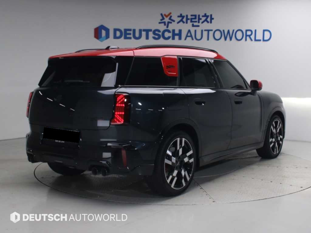 Mini Countryman — photo 02