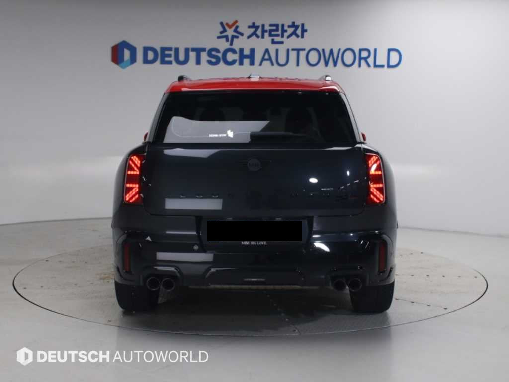 Mini Countryman — photo 04