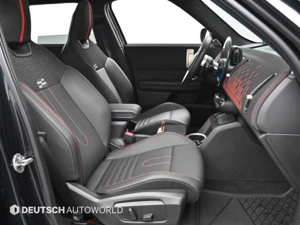 Mini Countryman — photo 10