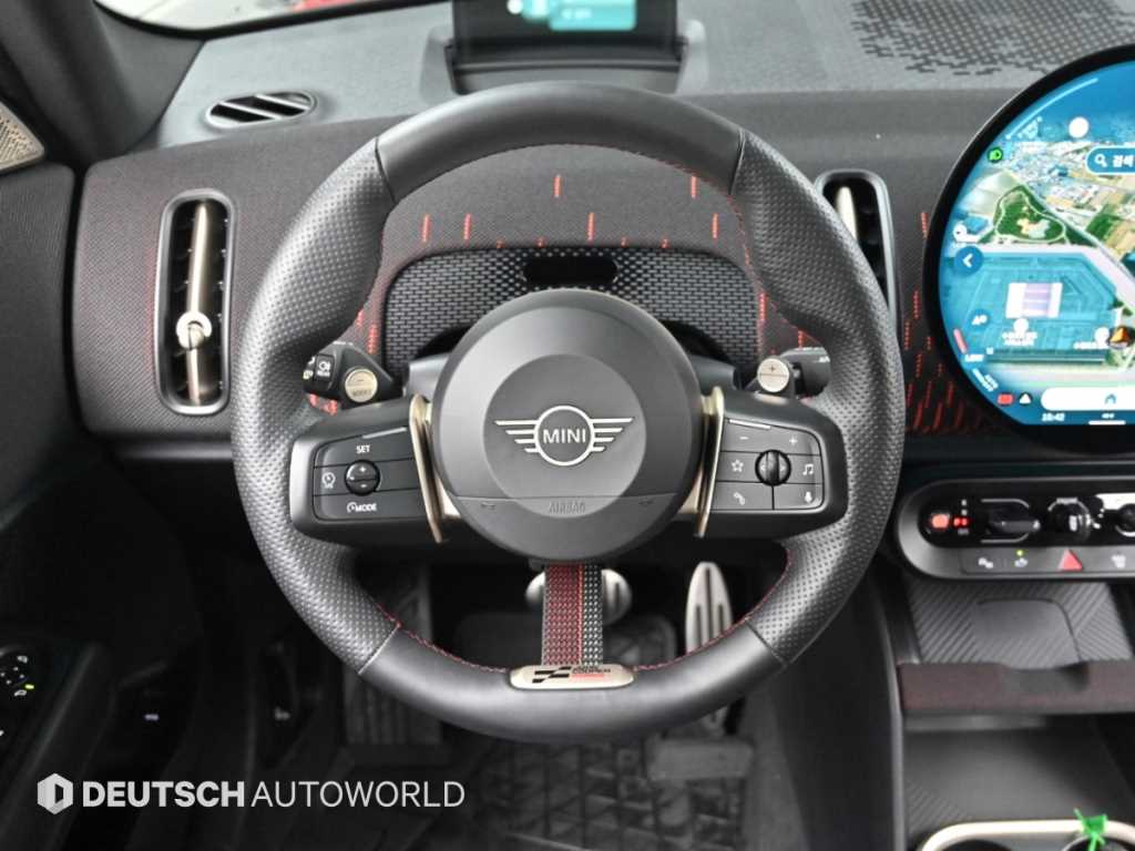 Mini Countryman — photo 13