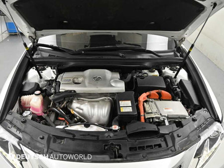 Lexus ES — photo 06