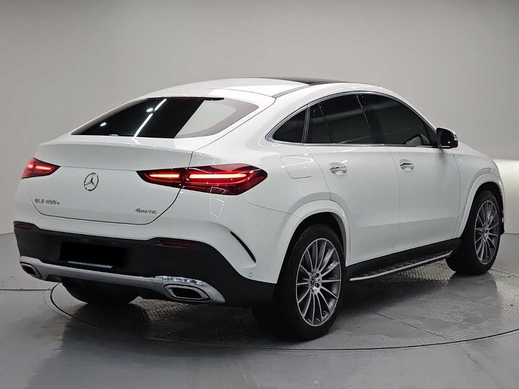 Mercedes-Benz GLE-Class — photo 04