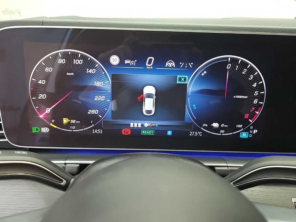 Mercedes-Benz GLE-Class — photo 06