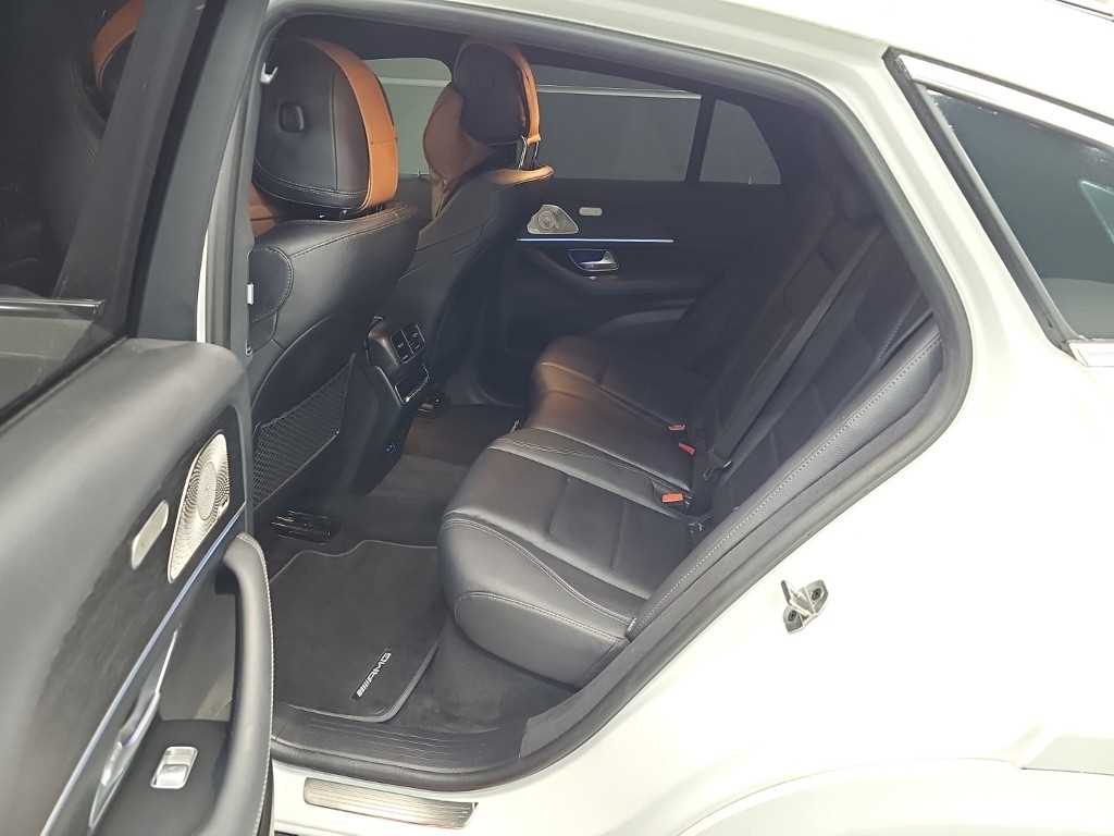 Mercedes-Benz GLE-Class — photo 12