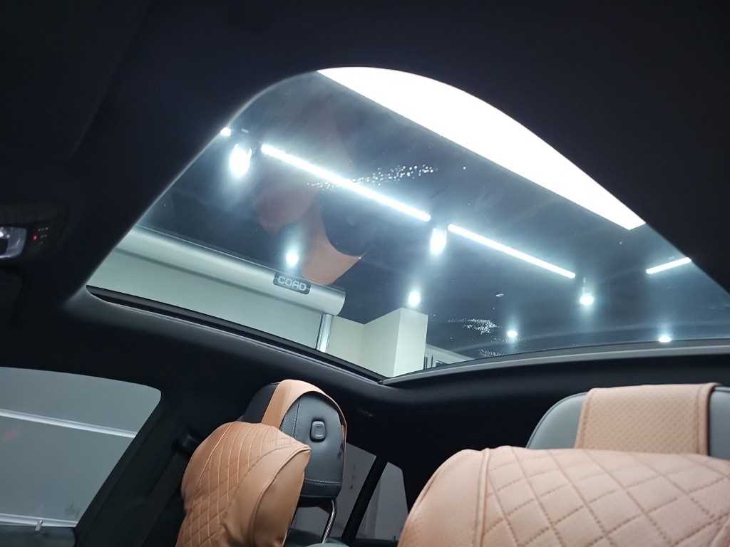 Mercedes-Benz GLE-Class — photo 14