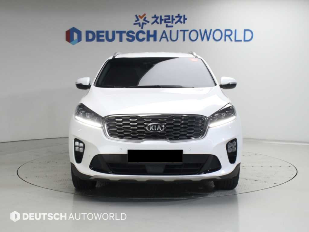 Kia Sorento — photo 03