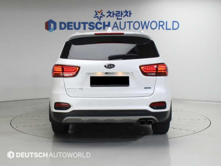 Kia Sorento — photo 04