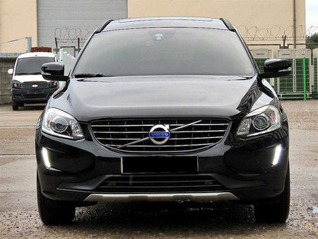 Volvo XC60 — photo 01
