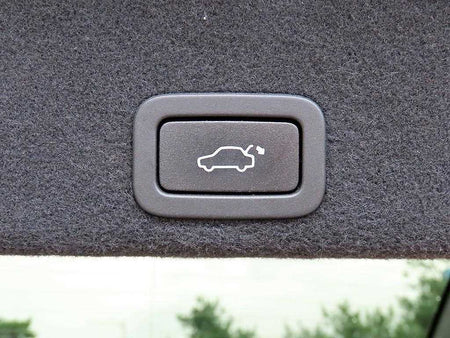 Volvo XC60 — photo 17