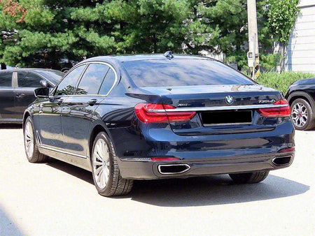 BMW 7-Series — photo 03