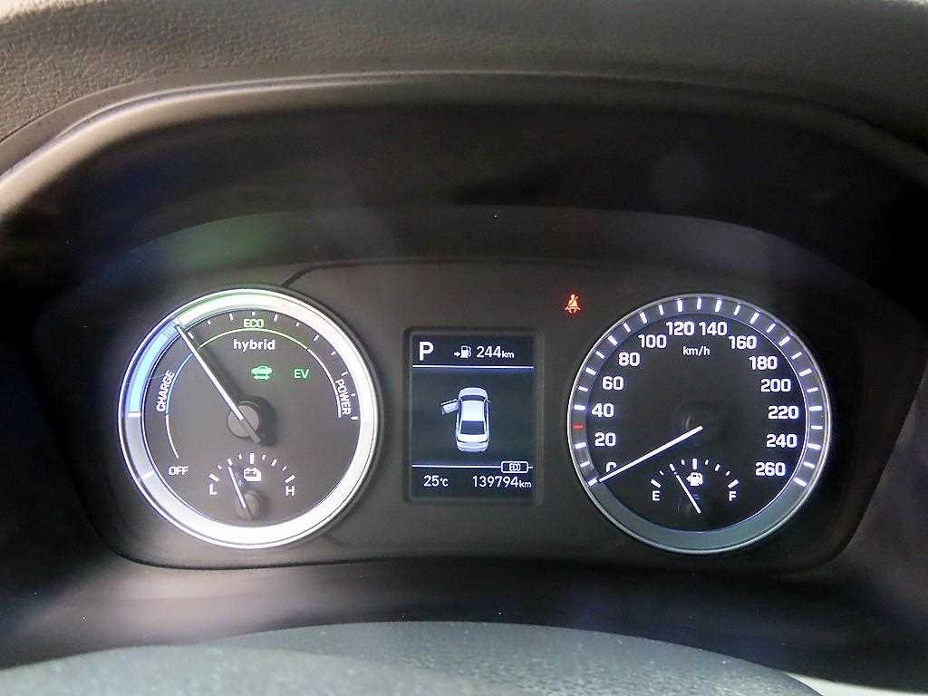 Hyundai Sonata — photo 09
